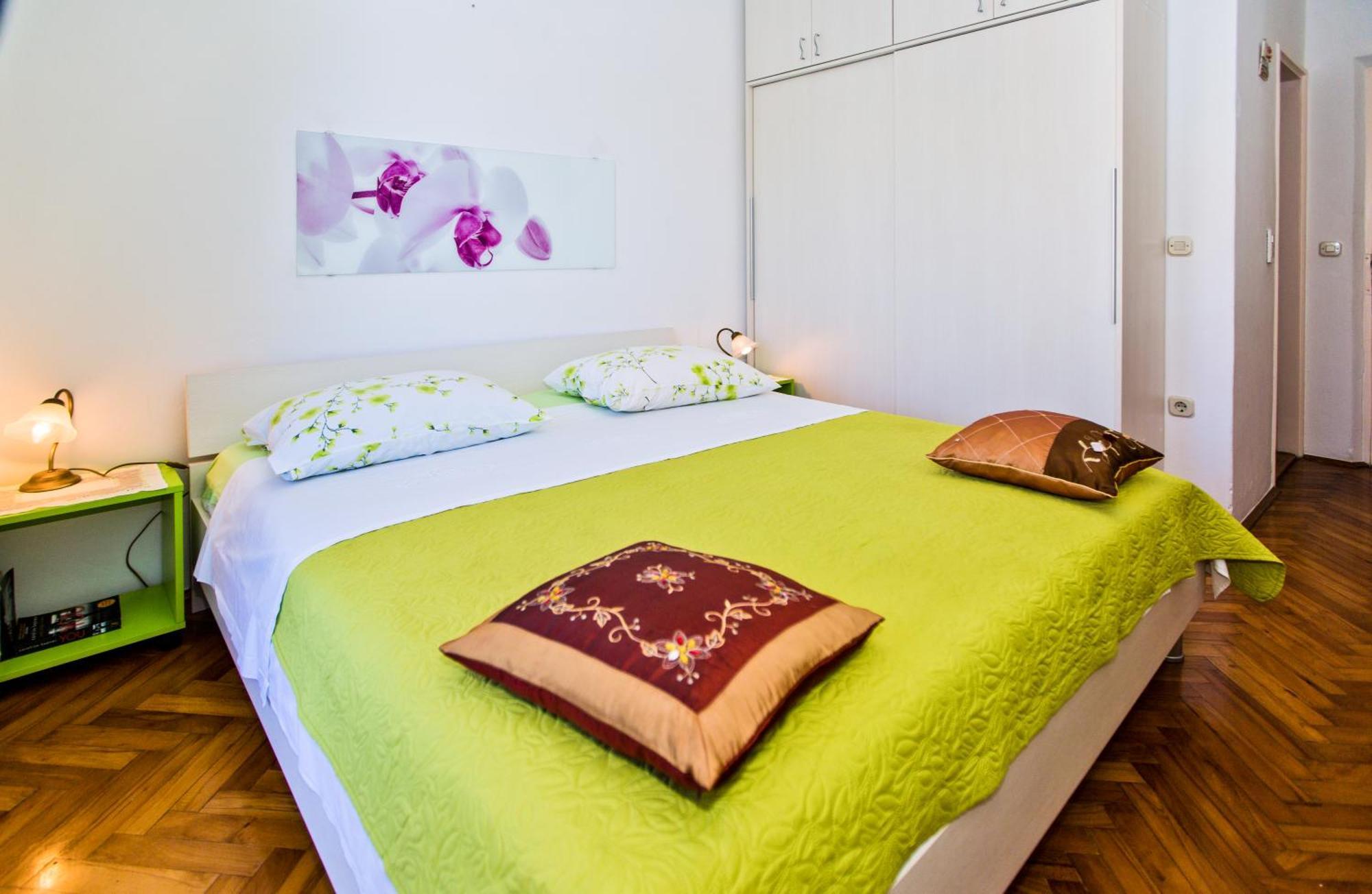 Rooms Barbaric Hvar Town Eksteriør bilde